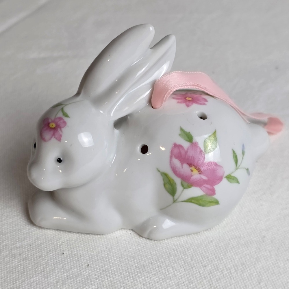 White Porcelain Bunny Rabbit Potpourri Sachet Pink Floral Hanging Pomander